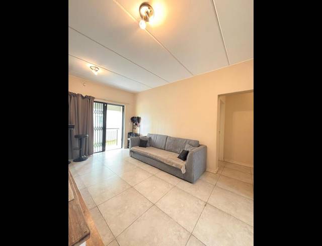 2 BEDROOM APARTMENT FOR SALE IN FOURWAYS